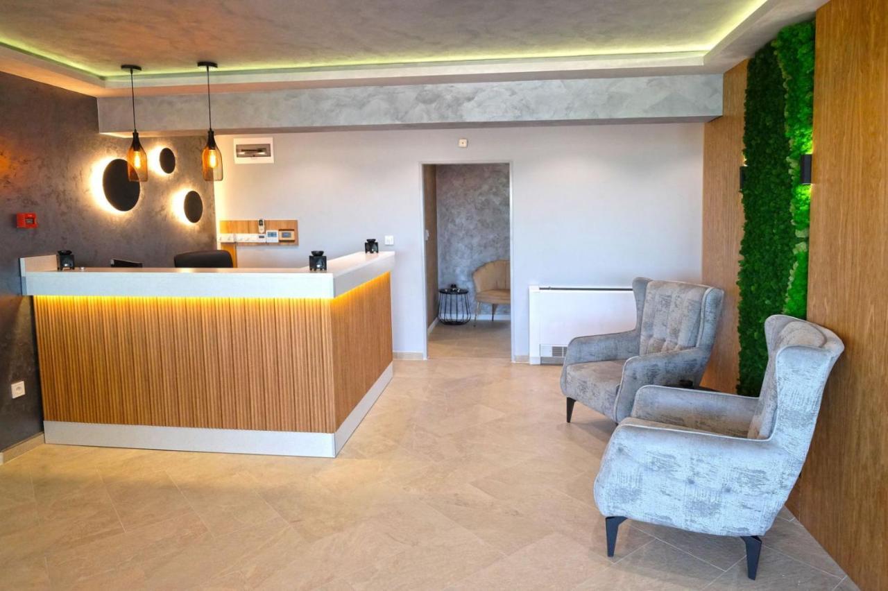 Paradise Hotel & Relax Center Pomorie Buitenkant foto