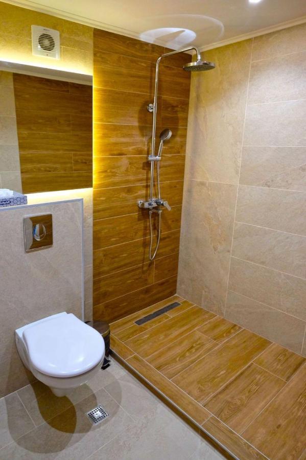 Paradise Hotel & Relax Center Pomorie Buitenkant foto